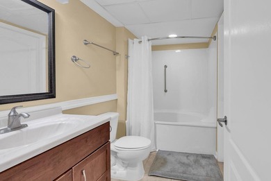 Wake Up to the Waves: True 1-Bedroom Oceanfront Oasis Experience - photo 14