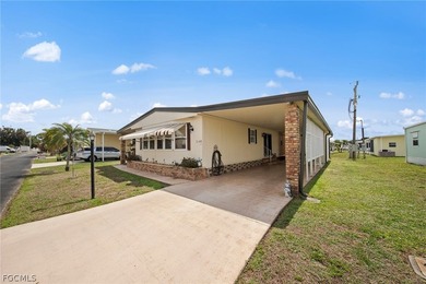 Lake Arrowhead  Home For Sale in North Fort Myers Florida