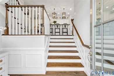 A townhome of this caliber rarely becomes available in the - photo 5