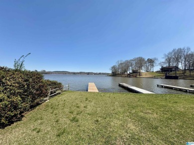 Lake Home For Sale in Shelby, Alabama