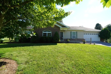Convenient One-Level Living in Hampton Square! - photo 26