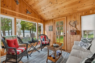 If you've been dreaming of a peaceful waterfront getaway, this - photo 8