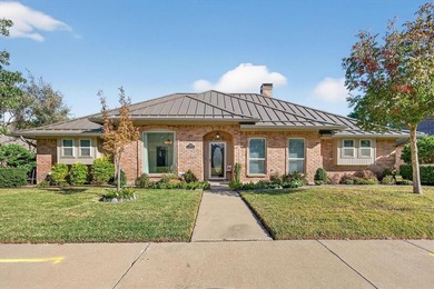 Lake Arlington Home For Sale in Arlington Texas