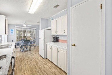 Welcome to your happy place in the fun-filled Savanna Club 55+ - photo 11