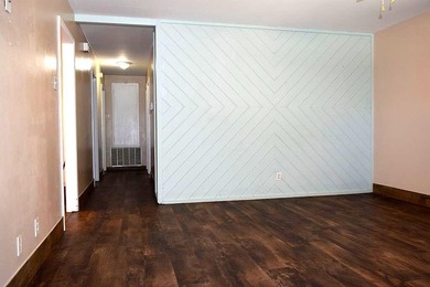 Welcome home to this delightful 3-bedroom, 2-bath cottage-style - photo 16