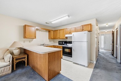 Back on the market at no fault of the seller! Welcome to this - photo 19