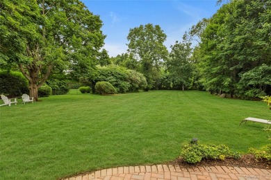 Nestled on a quiet private cul-de-sac, this beautiful 3-bedroom - photo 23