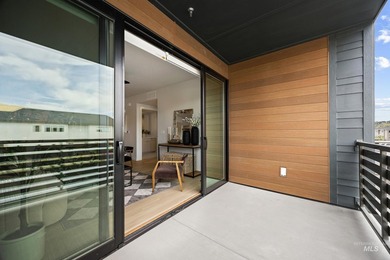 Open Wed & Sat 12-2pm! Residence 206 is a stunning 2-bedroom - photo 26