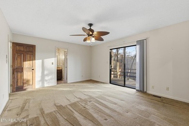 Prime location meets endless potential! This well maintained 3 - photo 26