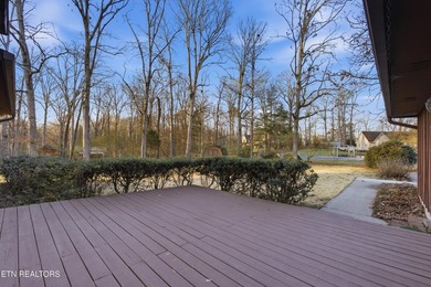 Prime location meets endless potential! This well maintained 3 - photo 42