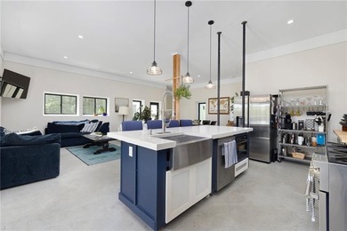 Innovative cutting edge modern contemporary one level offers - photo 7