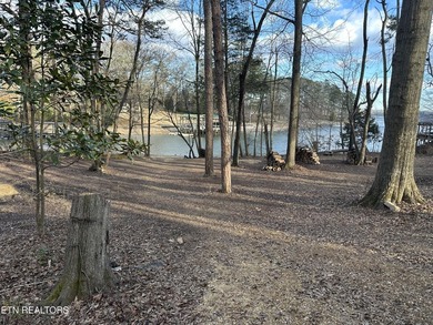 Prime location meets endless potential! This well maintained 3 - photo 48