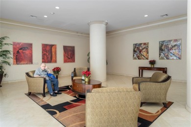 Beautifully renovated 2 bedrooms 1.5 bathroom unit in the heart