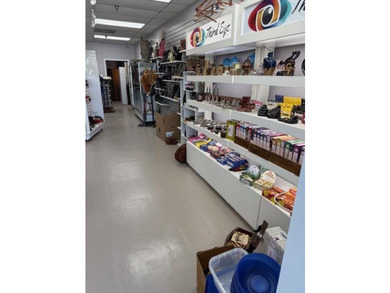 958 Northlake Blvd - photo 9