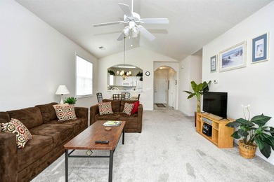 You will love this beautiful top floor end unit offering 2 - photo 12