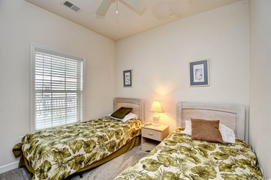 You will love this beautiful top floor end unit offering 2 - photo 19