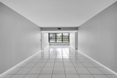 Investment opportunity or the perfect place to call home! Rarely - photo 19