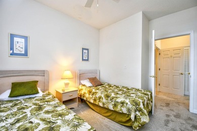 You will love this beautiful top floor end unit offering 2 - photo 20