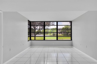 Investment opportunity or the perfect place to call home! Rarely - photo 20