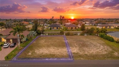 Build your dream home on this beautiful cleared freshwater canal - photo 1