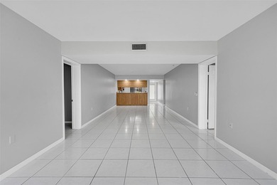 Investment opportunity or the perfect place to call home! Rarely - photo 21