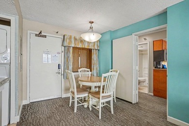 Direct oceanfront 2BR/2BA lock-out unit with awesome views and - photo 4
