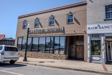 Opportunity for Lease or Purchase. This building has tremendous - photo 1