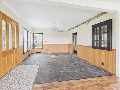 Wake up to breathtaking Lake Erie views every day in this - photo 3