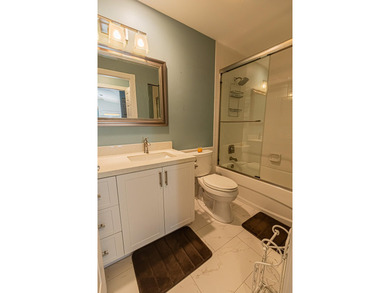 LAKES AT TRADITION! Beautifully updated 2/2/2 Capri III villa on - photo 12