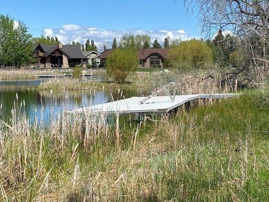 Set your sights higher than a simple boat slip--this is a rare - photo 13