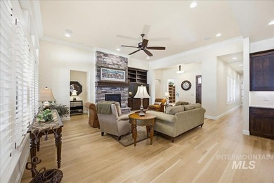 Experience the pinnacle of Idaho luxury in the prestigious Club - photo 14