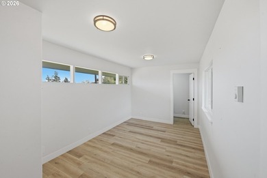 OWNER WILL SHORT TERM CARRY. Stunningly Remodeled Home with - photo 19