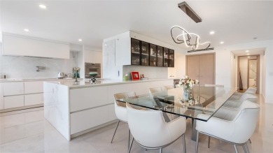 Lake Condo For Sale in Boca Raton, Florida