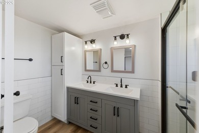 OWNER WILL SHORT TERM CARRY. Stunningly Remodeled Home with - photo 24