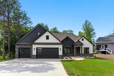 Tellico Lake Home For Sale in Loudon Tennessee