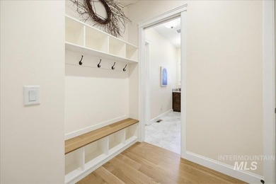 Experience the pinnacle of Idaho luxury in the prestigious Club - photo 33