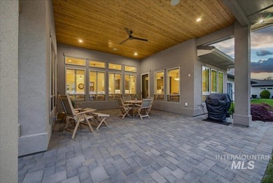 Experience the pinnacle of Idaho luxury in the prestigious Club - photo 46