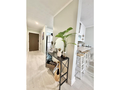 Beautifully renovated 2-bedroom, 2-bath condo located just - photo 5