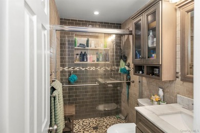 Charming and well-maintained 3-bedroom, 1-bath Cape nestled on a - photo 6