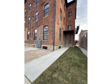 This if one of the nicest, most up to date multi-family - photo 15