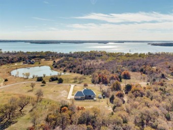Lake Ray Roberts Home For Sale in Tioga Texas