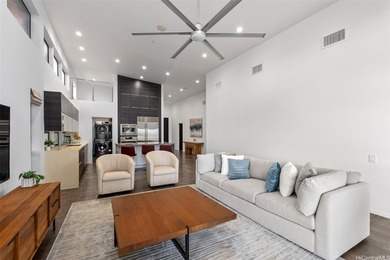 Experience the pinnacle of Windward Oahu living in this - photo 2