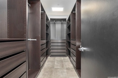 Experience the pinnacle of Windward Oahu living in this - photo 10