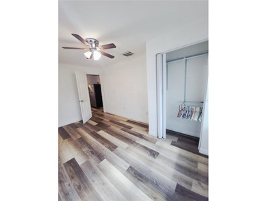 Charming, Fully Renovated Corner-Lot Gem in St. Petersburg! - photo 8