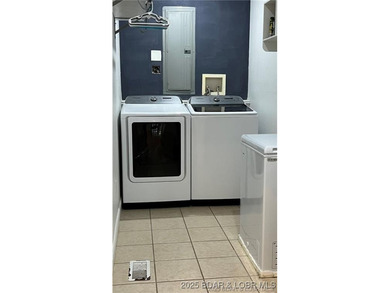Welcome to your dream home in Gravois Mills! This delightful - photo 17