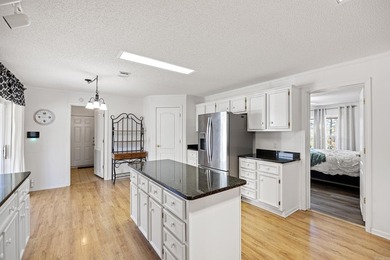 Discover the perfect blend of privacy, land, and convenience - photo 9
