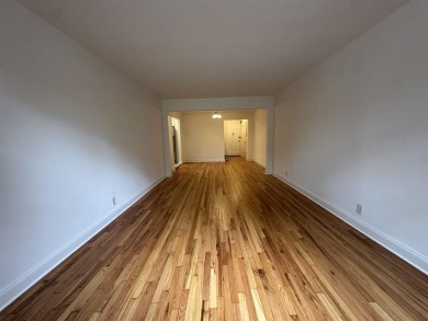 Welcome to this Truly, Lovely, One-Bedroom on Desirable