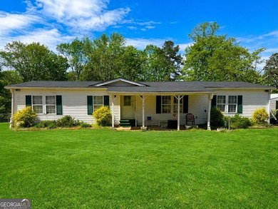 Hetrick Lake Home Sale Pending in Locust Grove Georgia