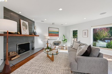Don't miss this rare and sophisticated Mid-Century Modern - photo 24