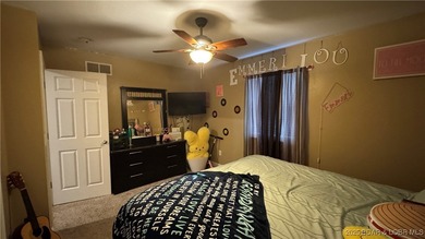 Welcome to your dream home in Gravois Mills! This delightful - photo 27